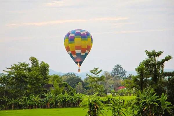 Du lịch khinh khí cầu Chiang Mai, Thái Lan